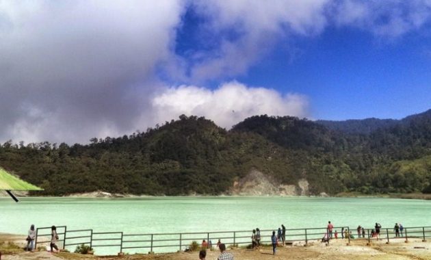 tempat wisata di garut talaga bodas